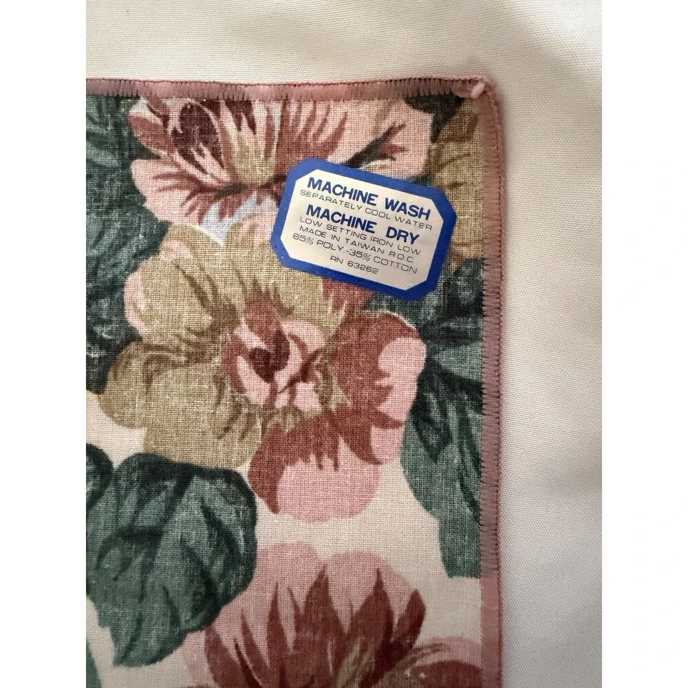 Mervyn's NWT Floral Grandmacore Napkins Pink Cotton/Poly 2pk Cottagecore
